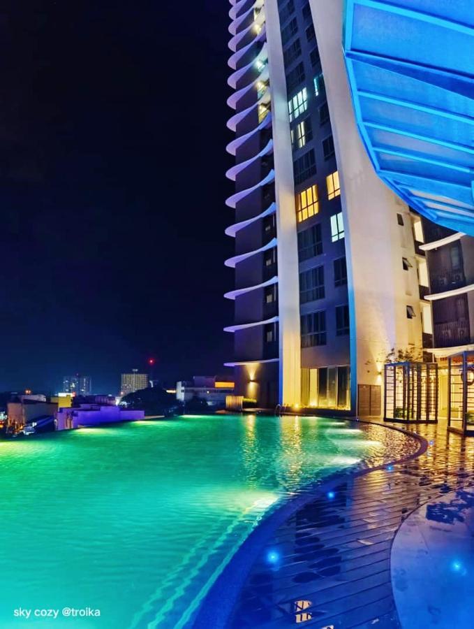 Sky Cozy Troika Residence, 1 Bedroom 4-6 Pax, 2 Bedrooms 6-8 Pax, Pool Vew, Sky & City View, Free Parking, Pool, Unlimited Wifi & Netflix Κότα Μπάρου Εξωτερικό φωτογραφία