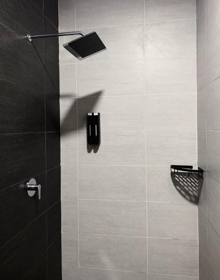 Sky Cozy Troika Residence, 1 Bedroom 4-6 Pax, 2 Bedrooms 6-8 Pax, Pool Vew, Sky & City View, Free Parking, Pool, Unlimited Wifi & Netflix Κότα Μπάρου Εξωτερικό φωτογραφία