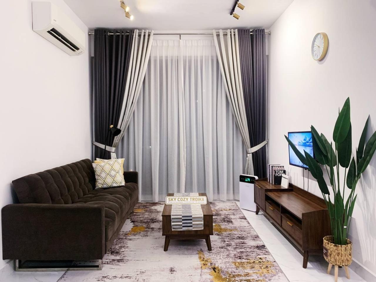 Sky Cozy Troika Residence, 1 Bedroom 4-6 Pax, 2 Bedrooms 6-8 Pax, Pool Vew, Sky & City View, Free Parking, Pool, Unlimited Wifi & Netflix Κότα Μπάρου Εξωτερικό φωτογραφία