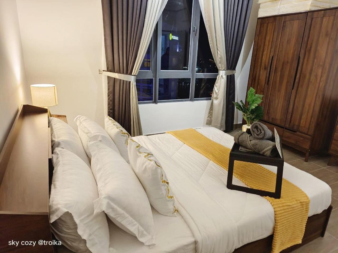 Sky Cozy Troika Residence, 1 Bedroom 4-6 Pax, 2 Bedrooms 6-8 Pax, Pool Vew, Sky & City View, Free Parking, Pool, Unlimited Wifi & Netflix Κότα Μπάρου Εξωτερικό φωτογραφία