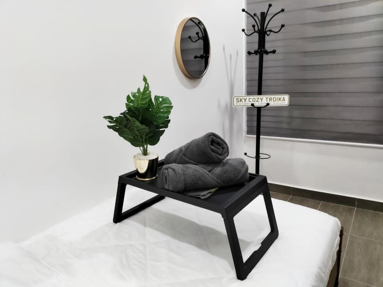 Sky Cozy Troika Residence, 1 Bedroom 4-6 Pax, 2 Bedrooms 6-8 Pax, Pool Vew, Sky & City View, Free Parking, Pool, Unlimited Wifi & Netflix Κότα Μπάρου Εξωτερικό φωτογραφία