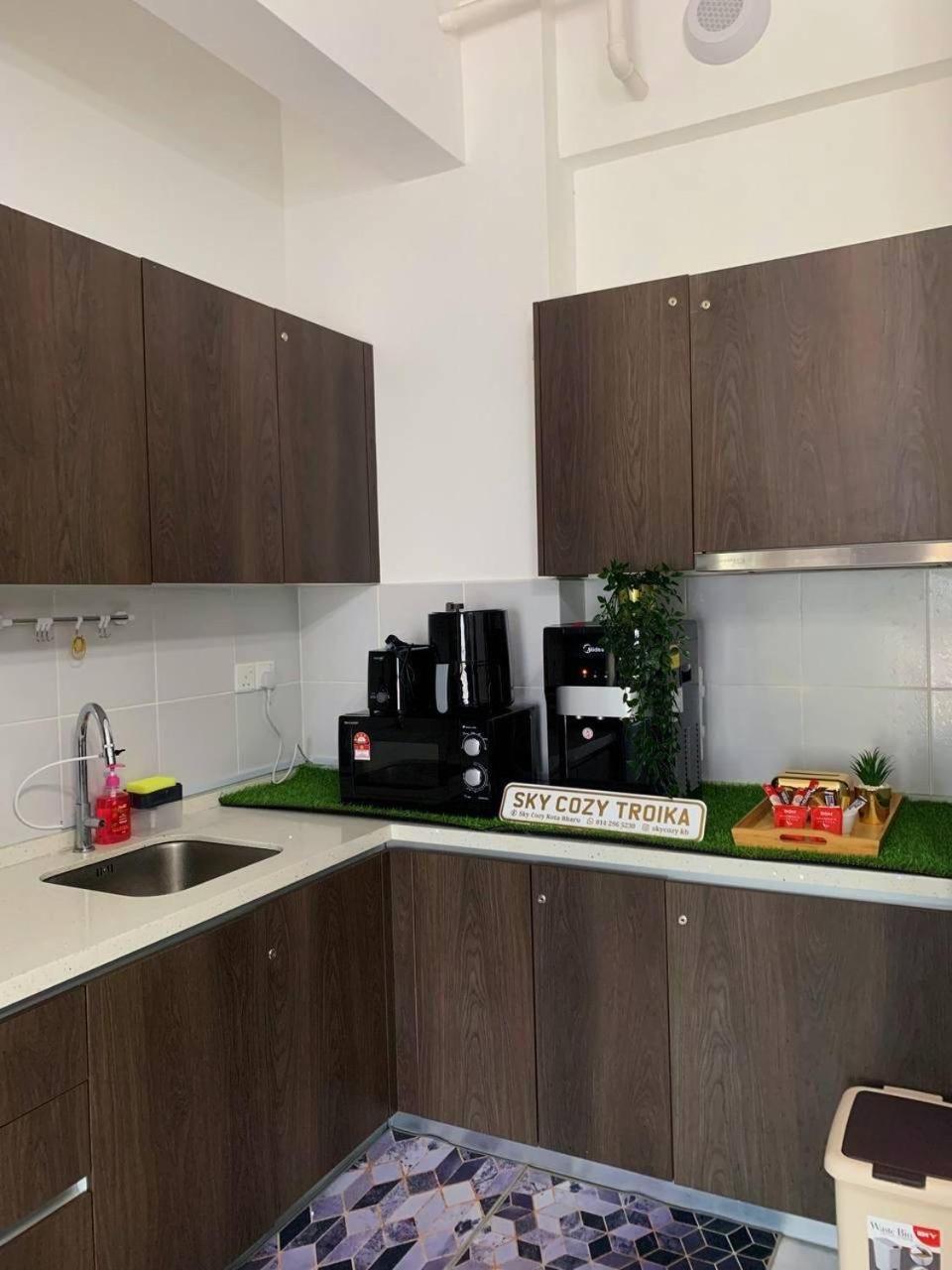 Sky Cozy Troika Residence, 1 Bedroom 4-6 Pax, 2 Bedrooms 6-8 Pax, Pool Vew, Sky & City View, Free Parking, Pool, Unlimited Wifi & Netflix Κότα Μπάρου Εξωτερικό φωτογραφία
